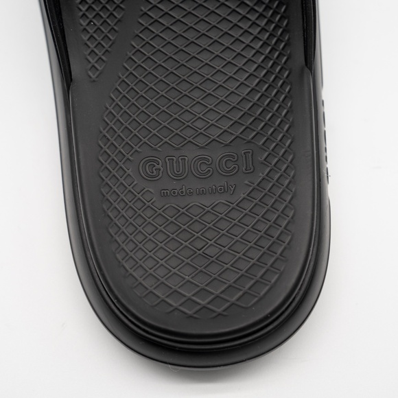 size 14G 14.5 US Gucci Black Interlocking G Rubber Slides GG Sandals White Logo main image 7